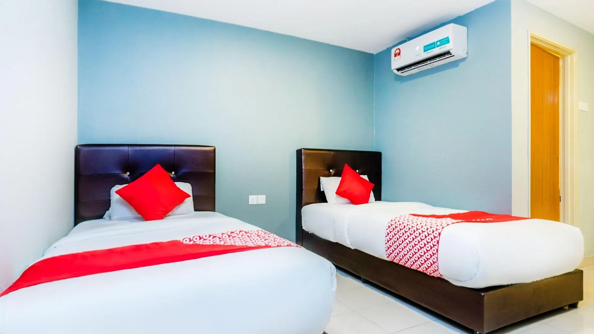 Oyo 503 Hotel Aromas Jb Johor Bahru 2*,  Malaysia